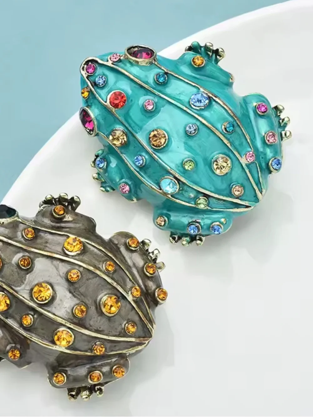 Cute Frog Turquoise Multicolor Crystal Brooch